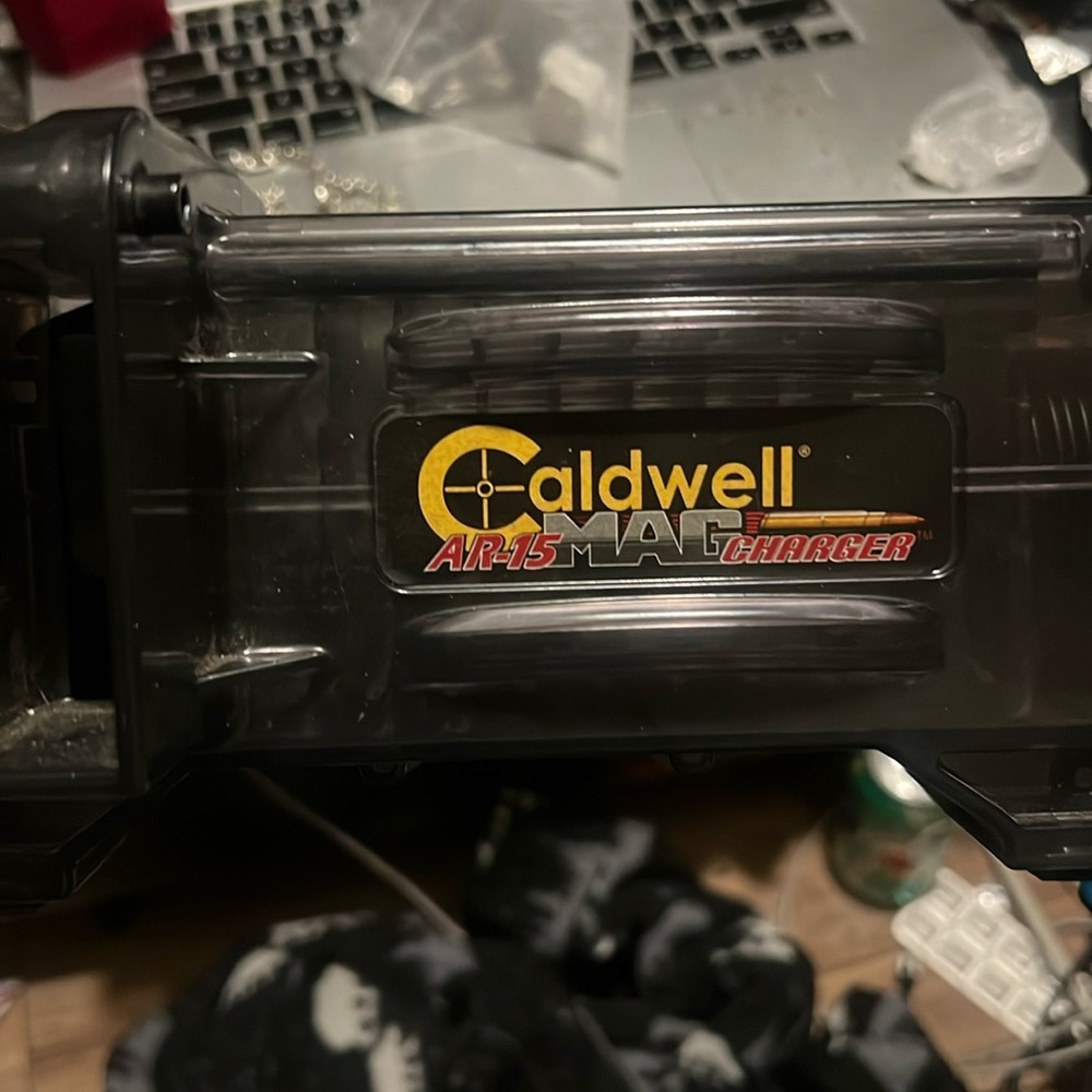 50 round speed loader for .556 and.223 ONLY REAL AR-15 MAGS